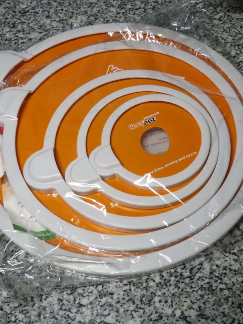 Keepeez Universal Airtight Vacuum Seal Lids 9 Piece Set New In Box